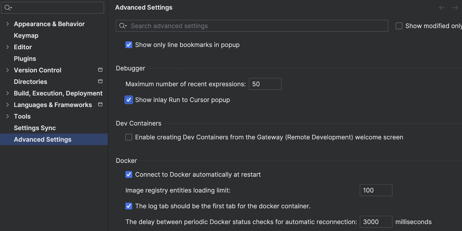 Showing the advanced settings Shoe inlay Run to Cursor popup option in WebStorm 2023.3